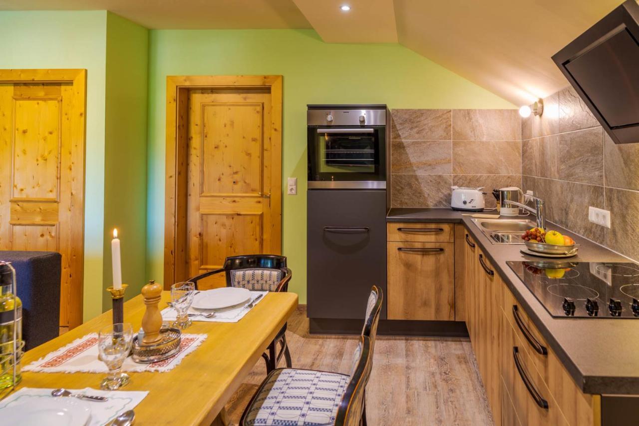 Putzenhof Appartements Großkirchheim Esterno foto