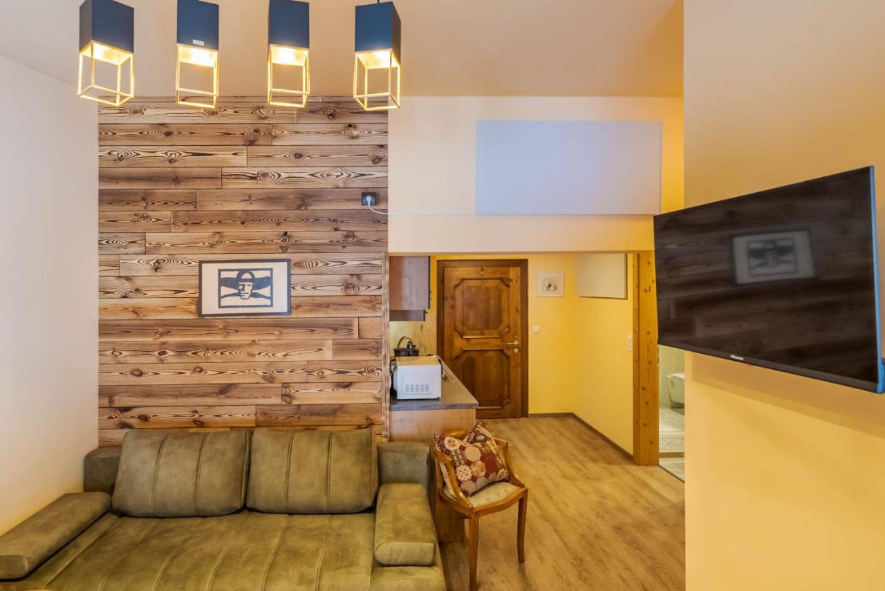 Putzenhof Appartements Großkirchheim Esterno foto