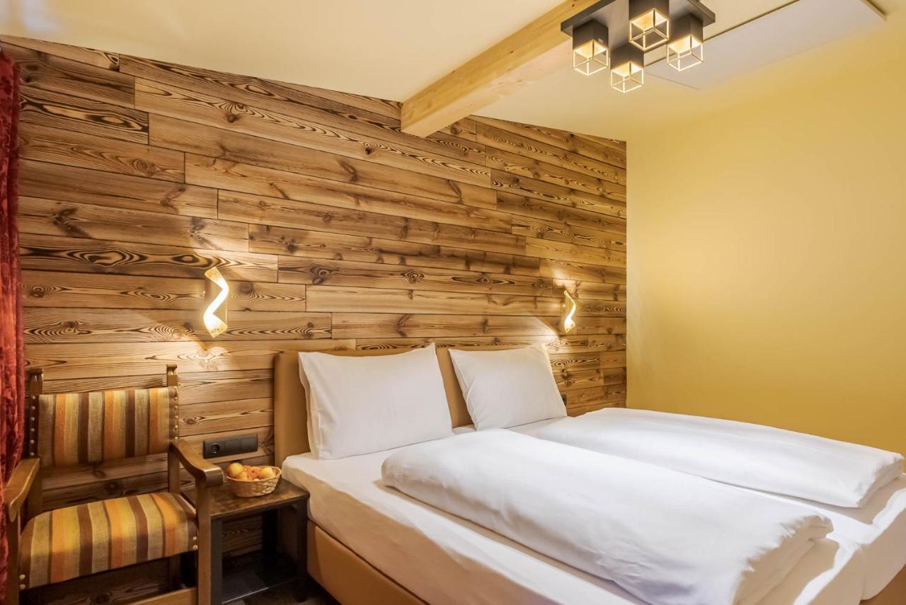 Putzenhof Appartements Großkirchheim Esterno foto