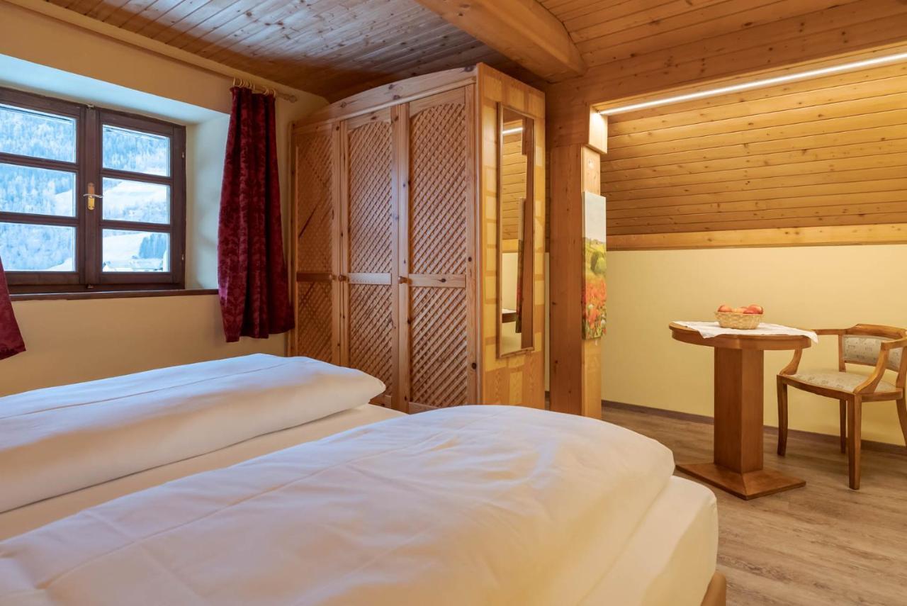 Putzenhof Appartements Großkirchheim Esterno foto